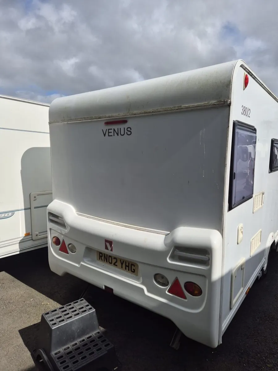 Venus 2 berth caravan super light weight - Image 3
