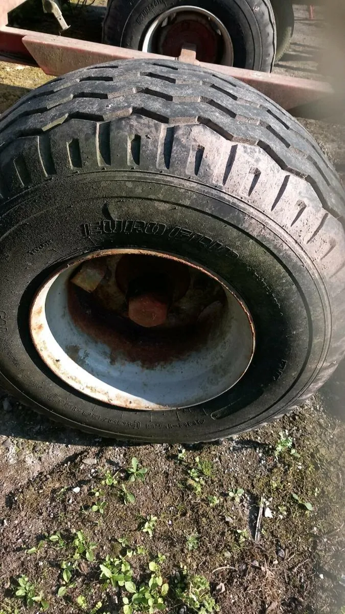 Yard clearance.Bale trailer, mower, wheels,weight - Image 3