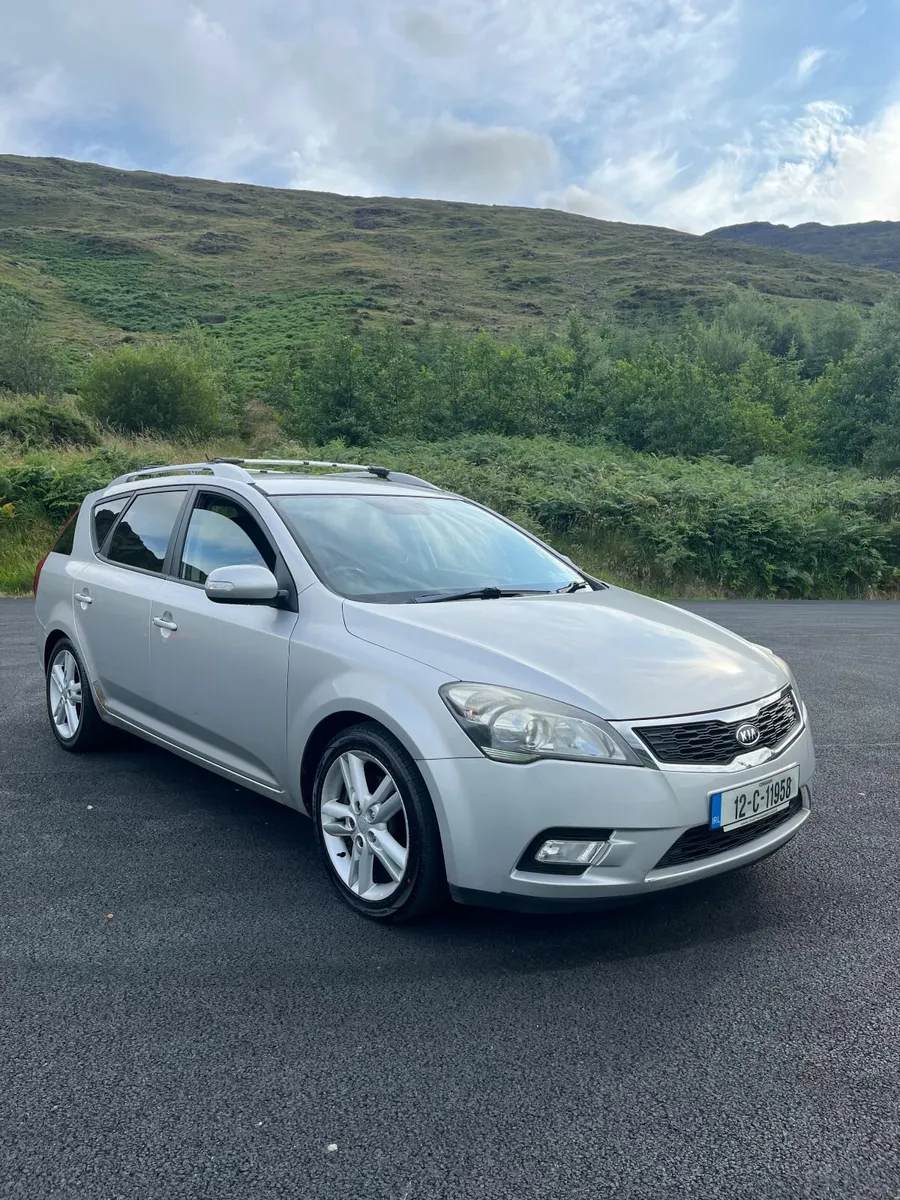 Kia Ceed 2012 - Image 1