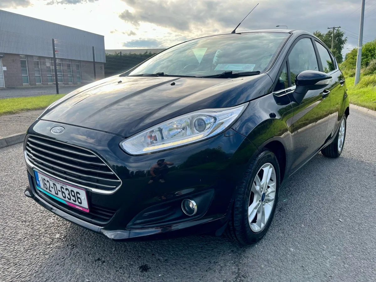 2016 Ford fiesta auto - Image 1
