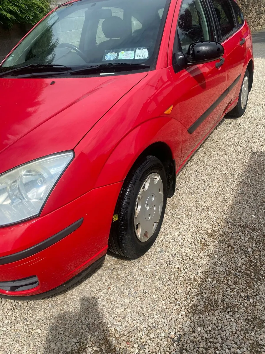 Ford Focus 2004 Petrol - Image 2