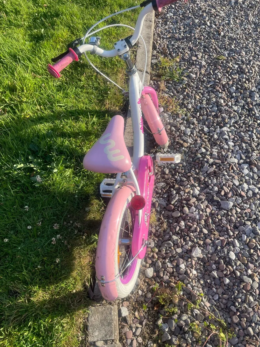 Girls bike - Image 2
