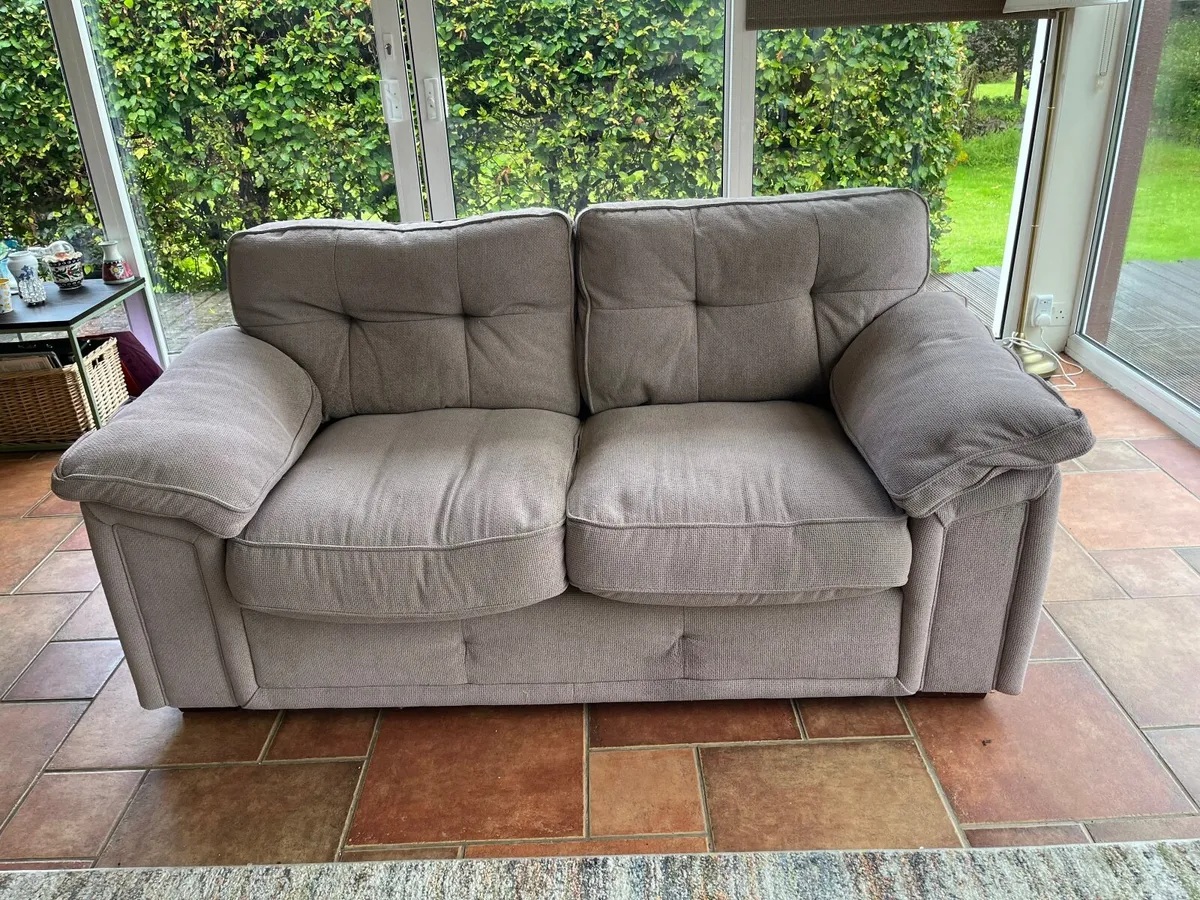 3 Sofas - Image 2