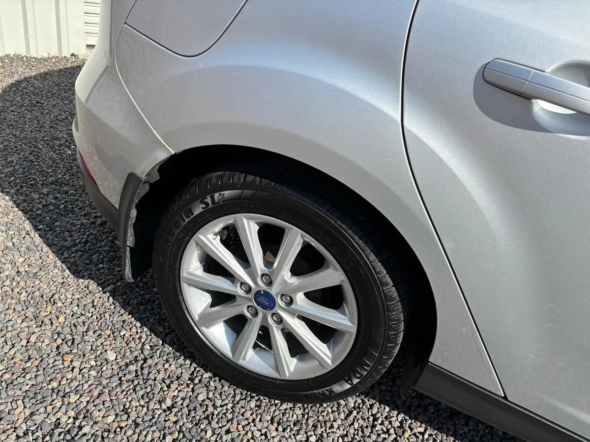 2015 Ford Focus Titanium 1.6 TDCI - Image 2