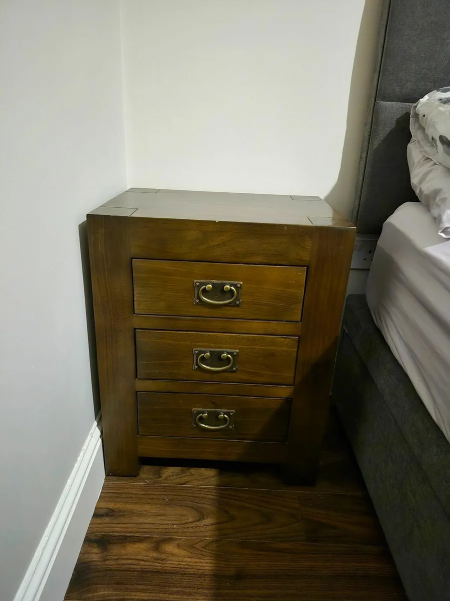 Bedside lockers and dressing table set - Image 2