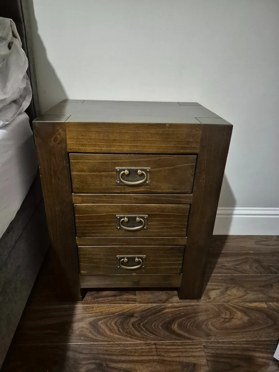 Bedside lockers and dressing table set - Image 3
