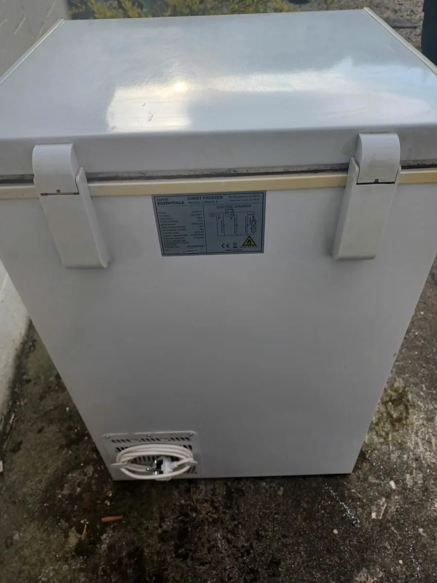 Chest  freezer 99L - Image 3
