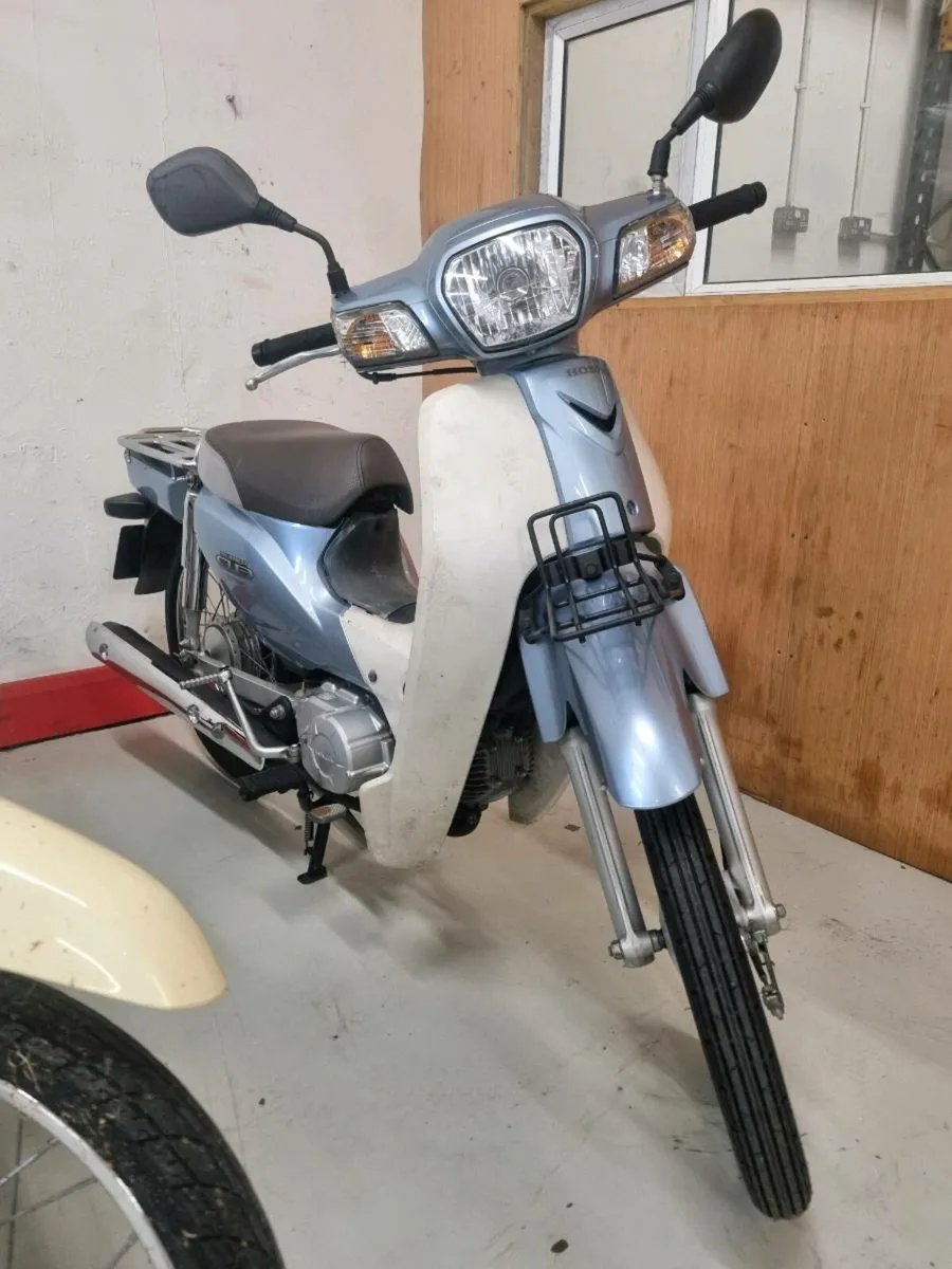 Honda Supercub 50 New Shape - Image 2