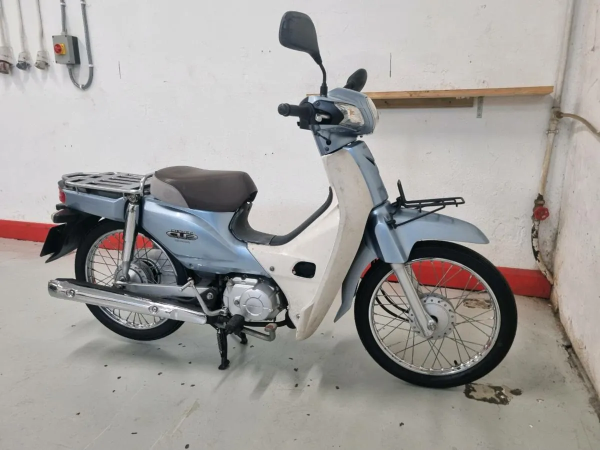 Honda Supercub 50 New Shape - Image 3