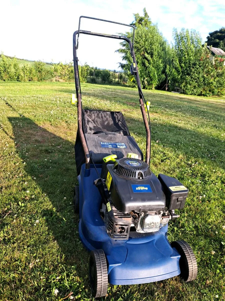 Challenger Xtreme 3.5HP 4 Stroke Lawn Mower - Image 2