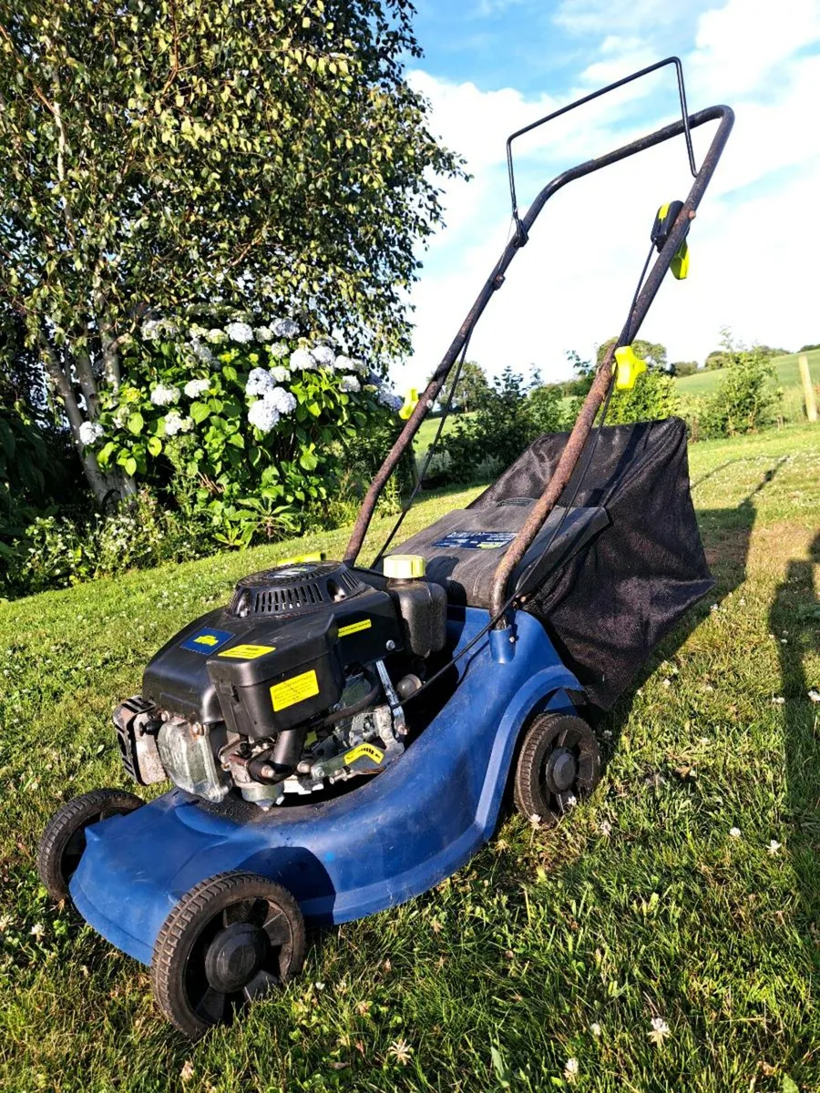 Challenger Xtreme 3.5HP 4 Stroke Lawn Mower - Image 4