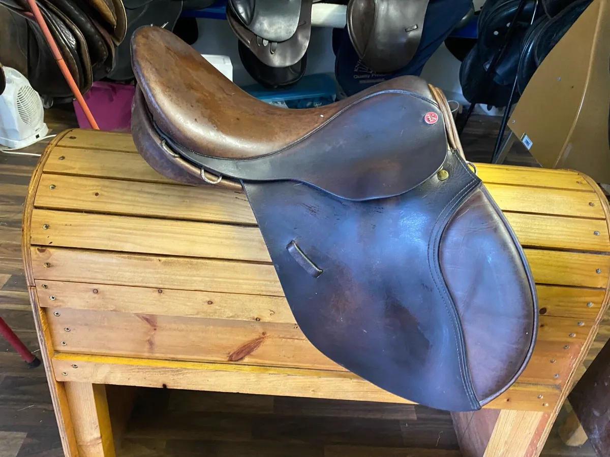 Kings 15” brown leather pony saddle - Image 2