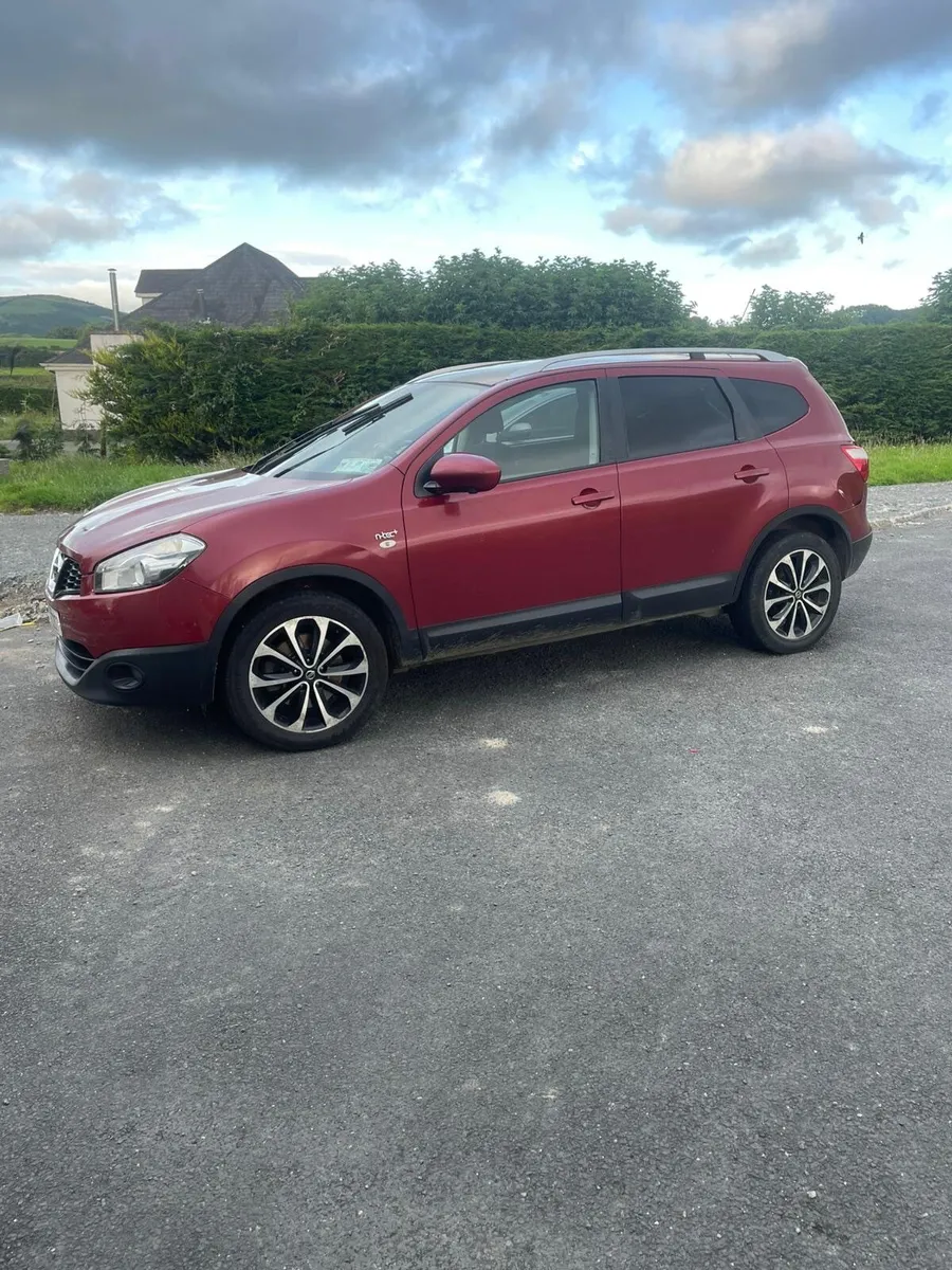 Nissan Qashqai+2 2012 - Image 1