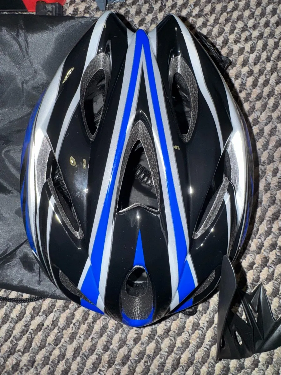 Helmet - Image 3