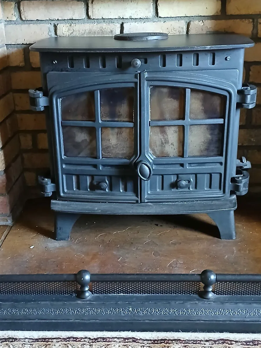 Hunter Hearld 8 stove with back boiler - Image 2
