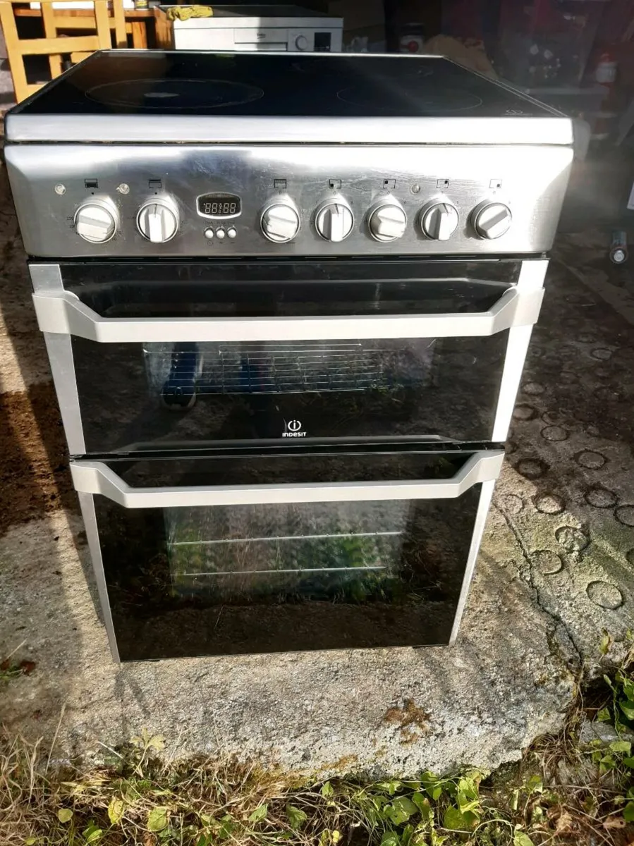 Electric cooker - Image 1