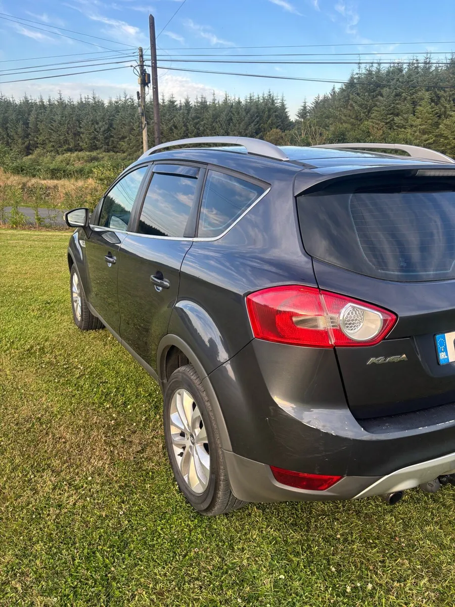 Ford kuga  AWD - Image 3