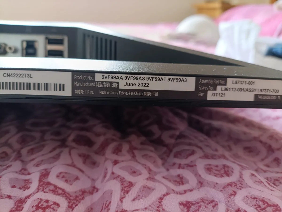 Hp e24 G4 FHD Monitor - Image 3