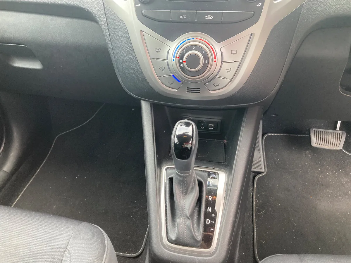 Hyundai ix20 2016 Automatic Transmission - Image 4