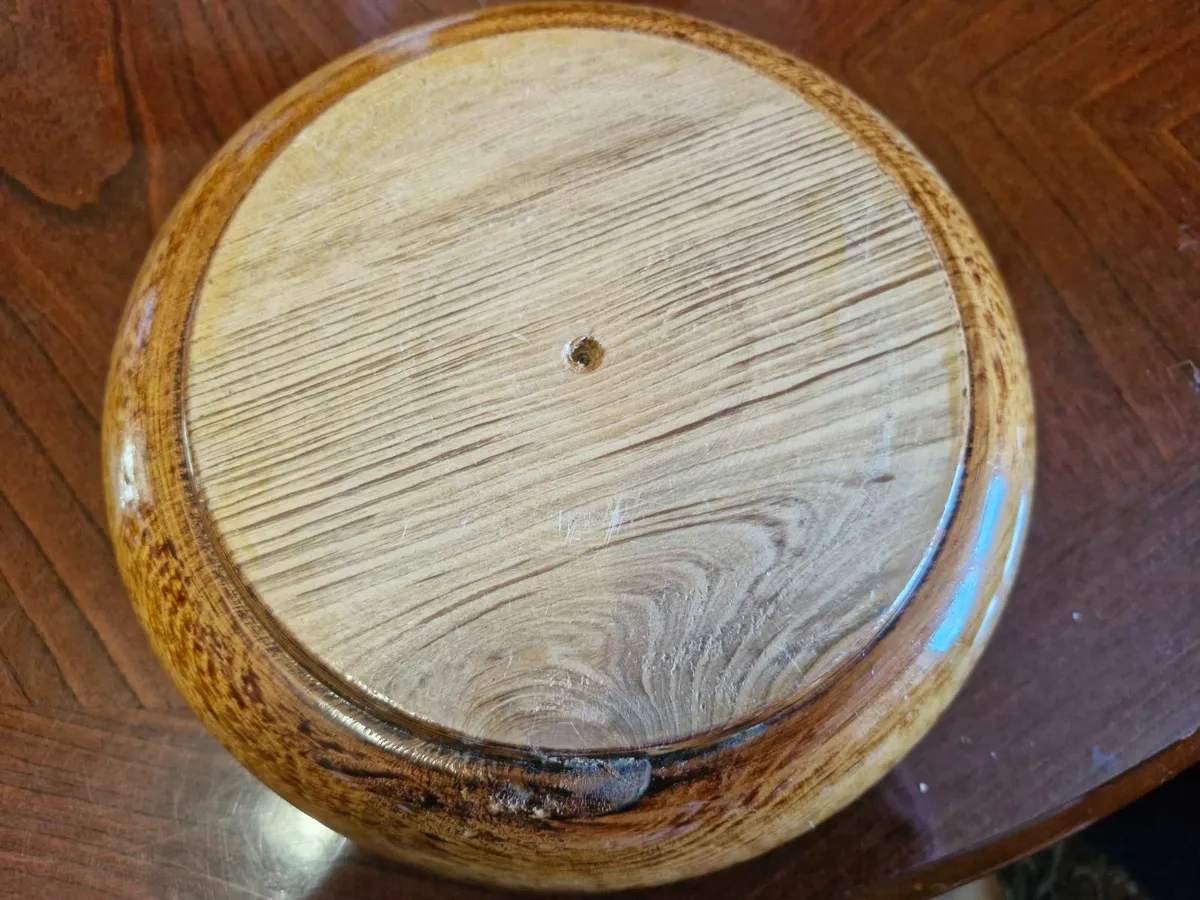 Wooden bowls - Image 2