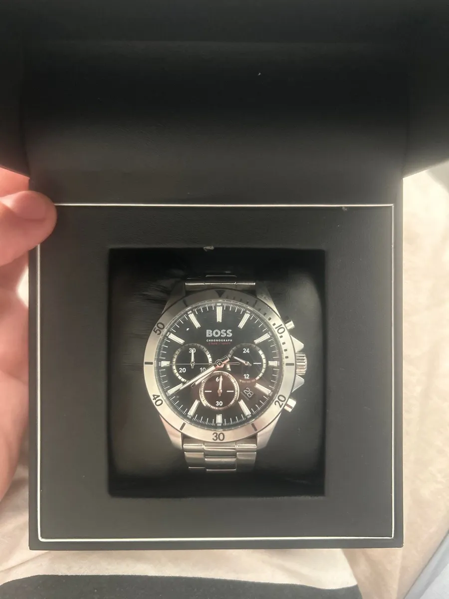 Hugo boss watch - Image 1