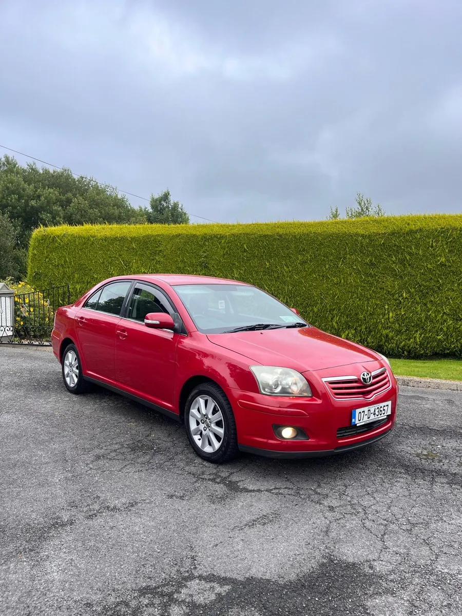 Toyota Avensis - Image 1