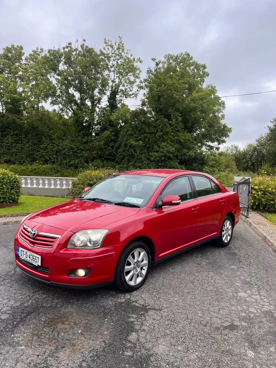 Toyota Avensis - Image 2