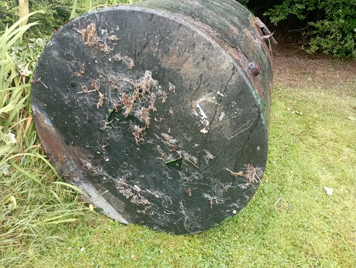Free Oil tank - Image 2
