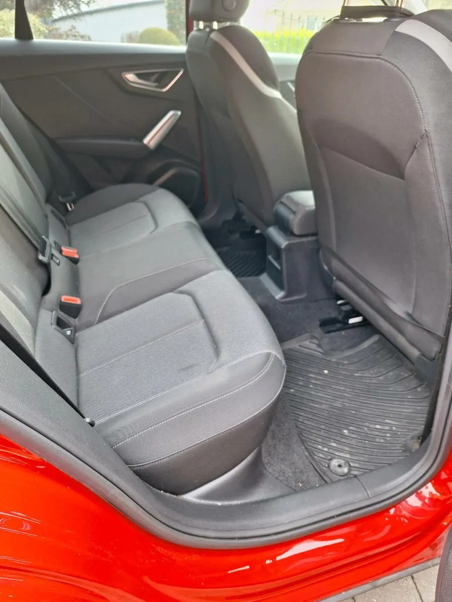 Car - Image 2