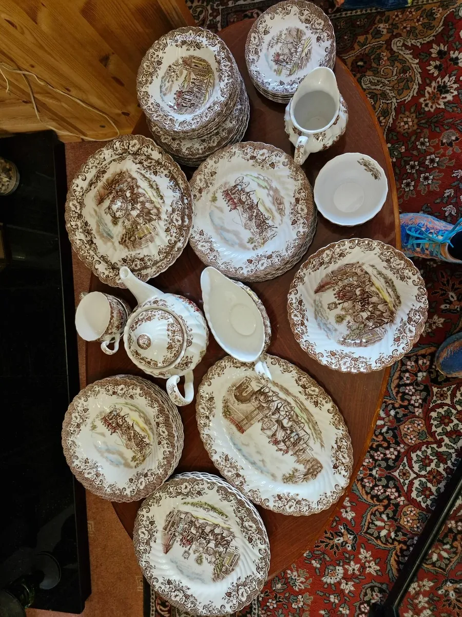 Dinner set - Image 1