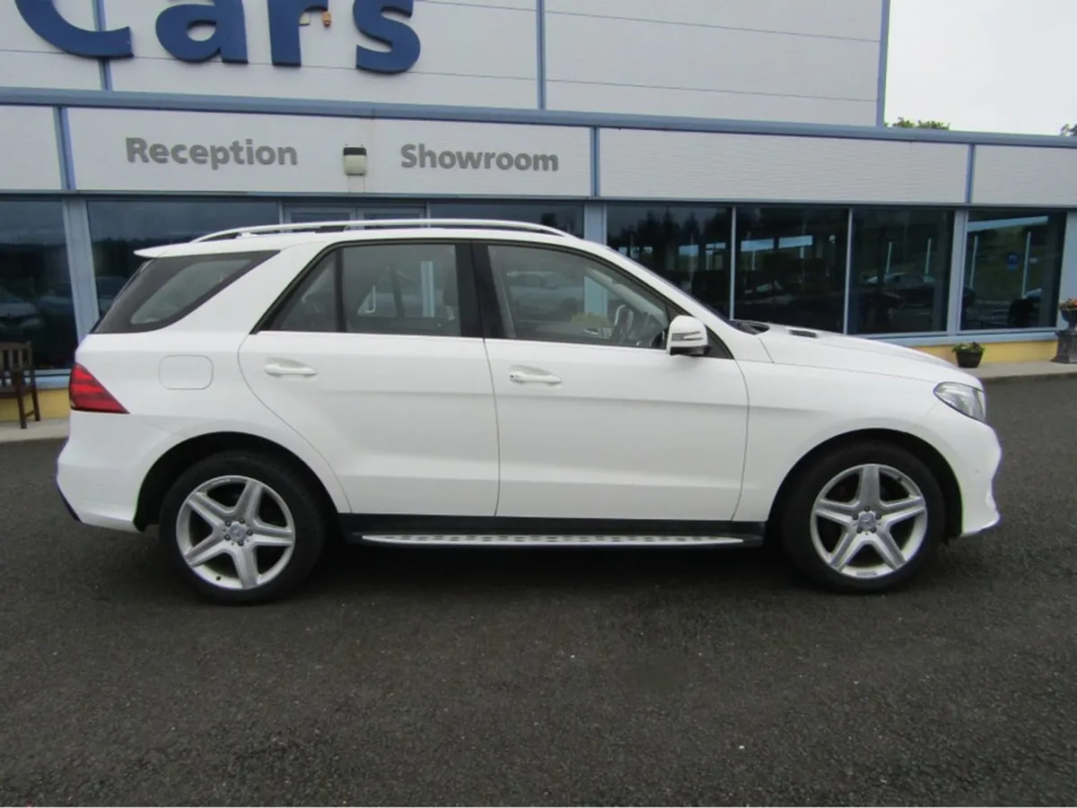 Mercedes-Benz GL-Class 350 D 4matic 5DR Auto - Image 3