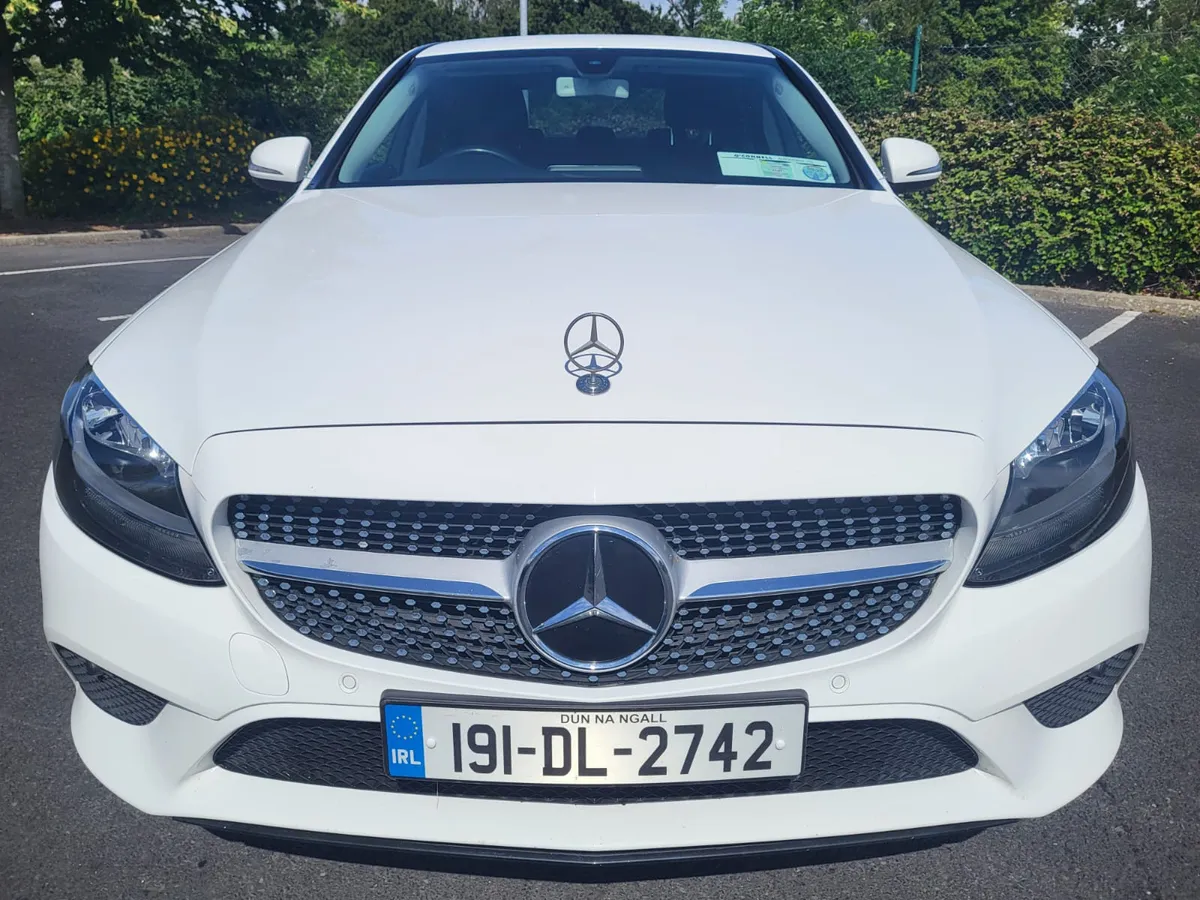 2019 MERCEDES BENZ C220 AUTO + AMG ALLOYS - Image 4