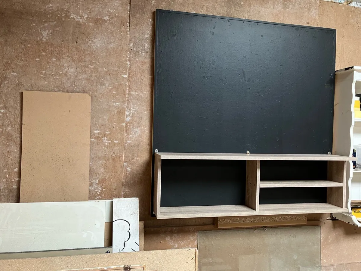 Blackboard with  storage - Image 1