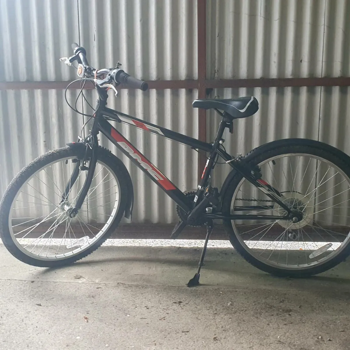 DMC Childs mountain bike - Image 3