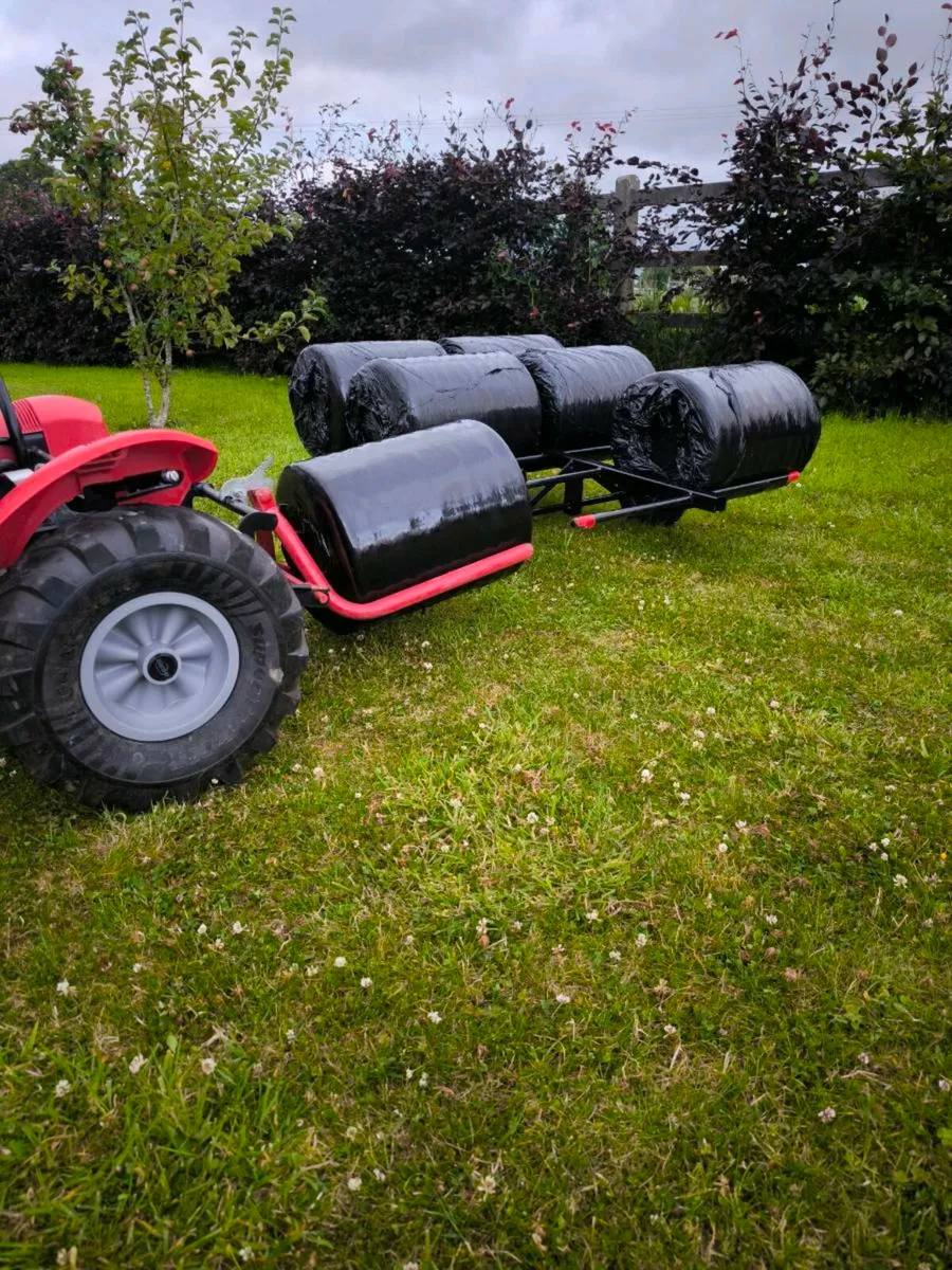 Bale trailer - Image 2