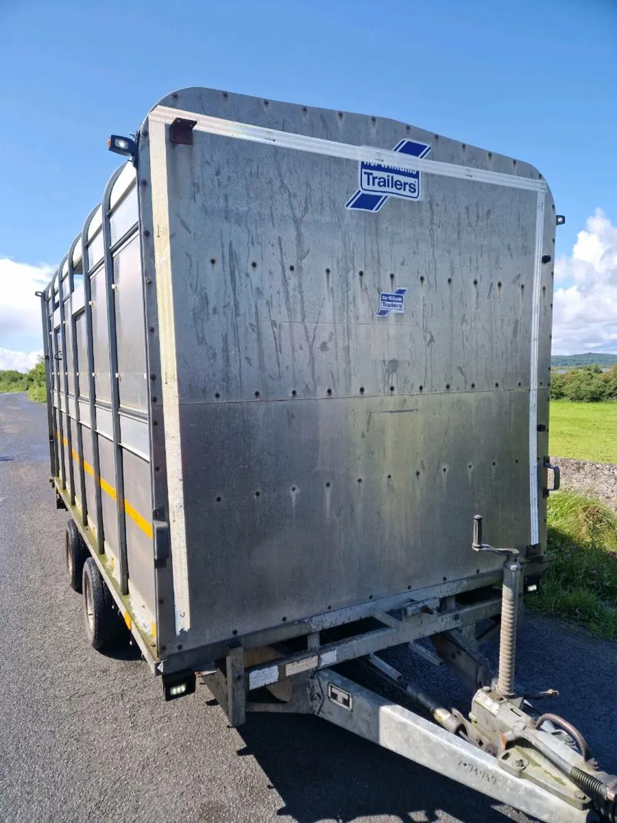Livestock trailer - Image 1