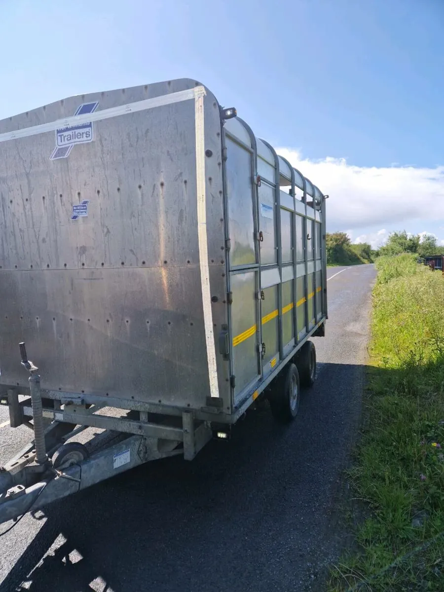 Livestock trailer - Image 3