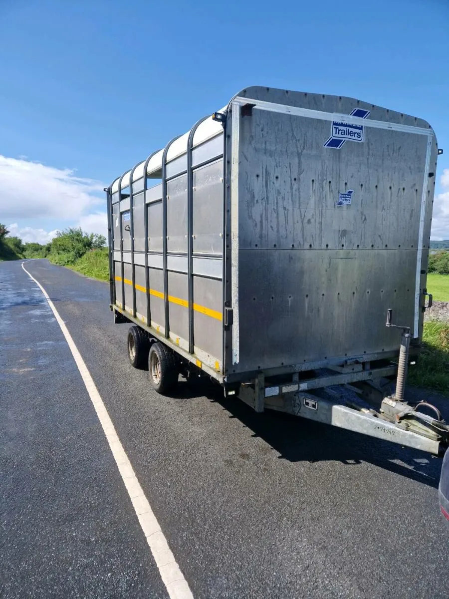 Livestock trailer - Image 4