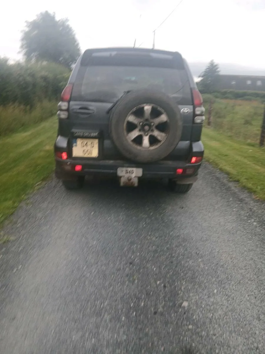 Toyota land cruiser - Image 2