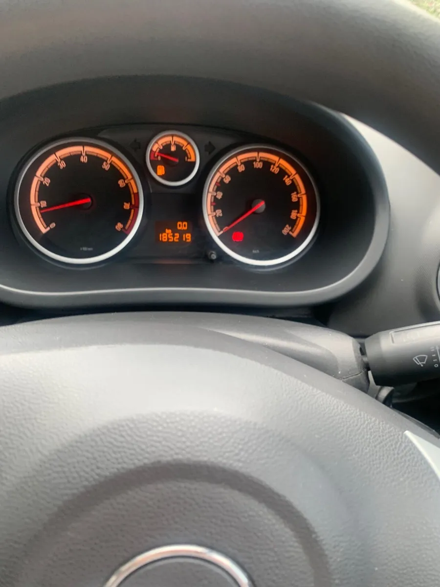 Opel Corsa 2009 - Image 1