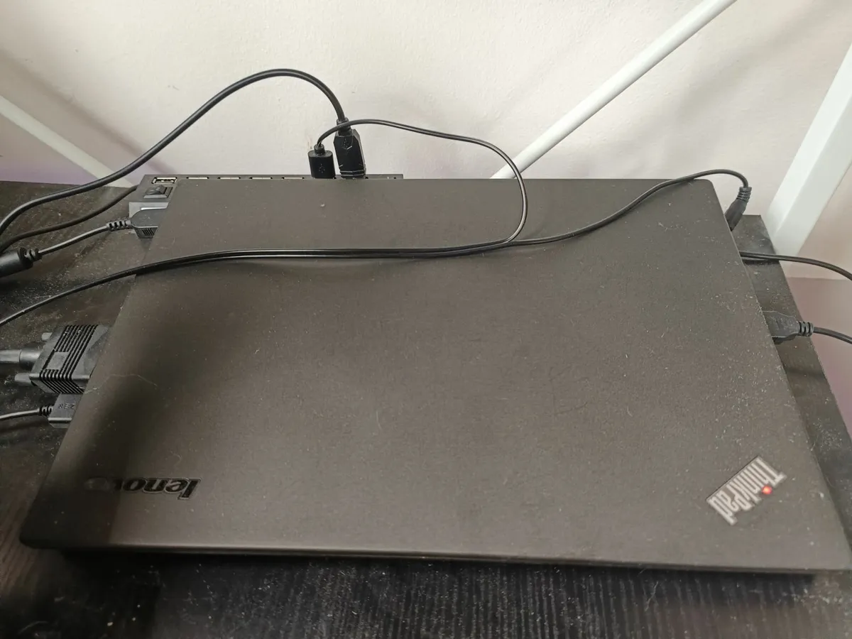 Lenovo Thinkpad - Image 1