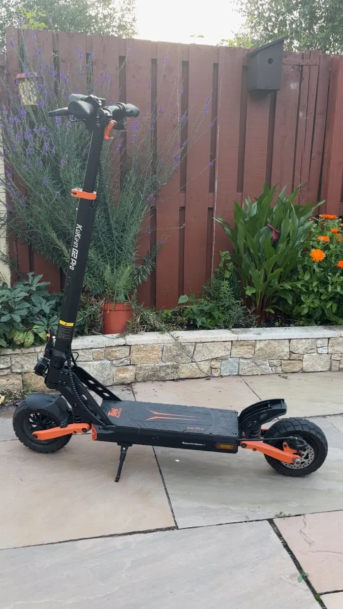 Electric scooter kugo g2 pro - Image 2