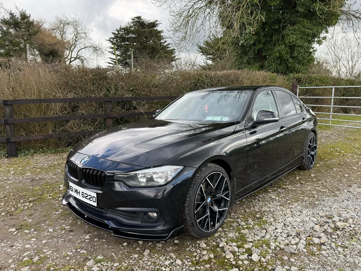 BMW 320 - Image 3