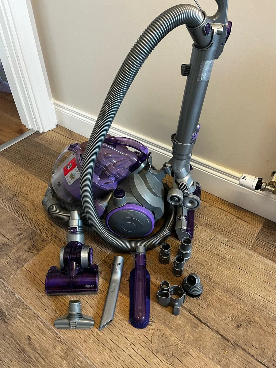 Dyson Vacuum Cleaner - Image 1