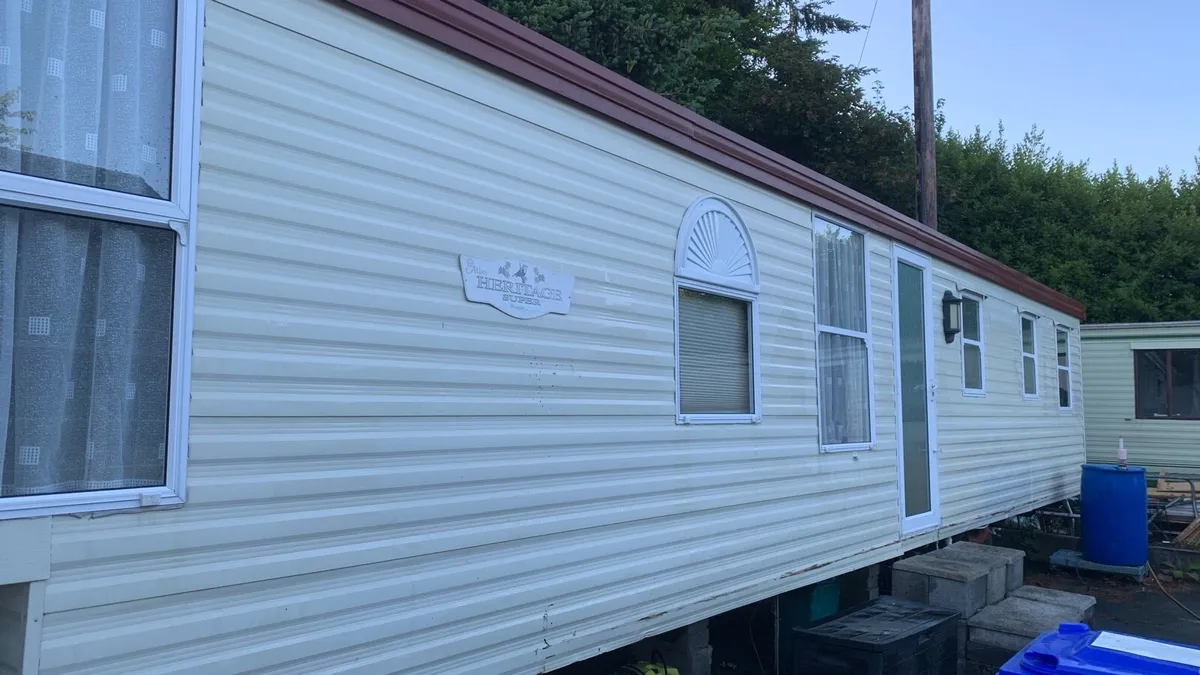Atlas Heritage Super Mobile Home - Image 1