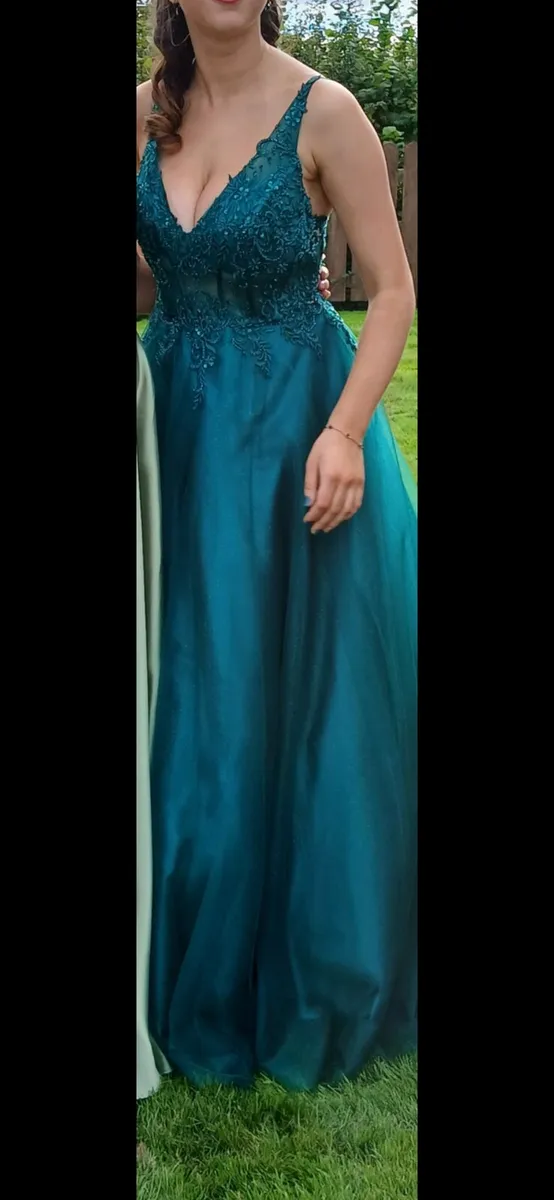 Debs dress - Image 2