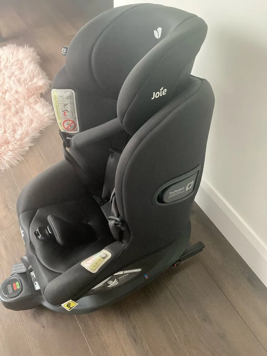 Joie every stage car seat - Image 1