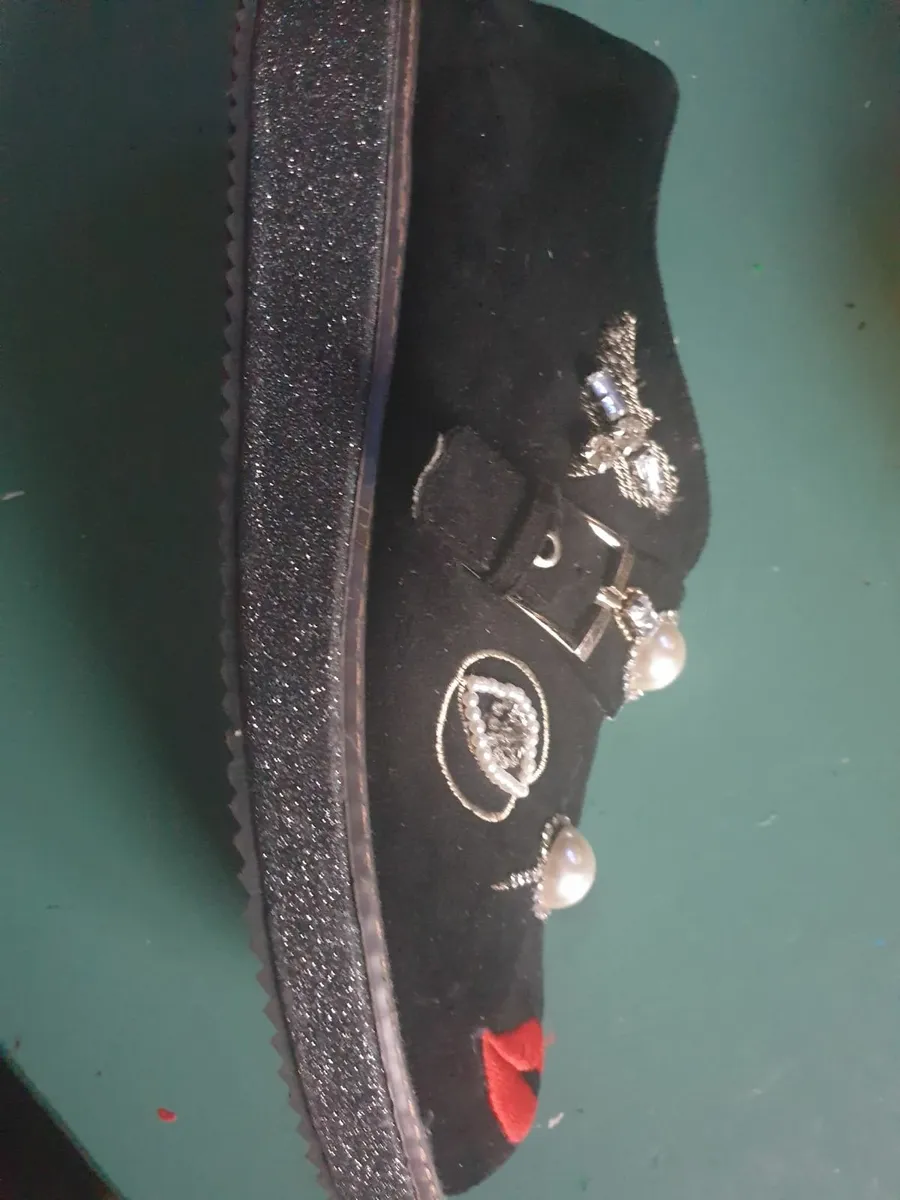 Ladies Alexander McQueen shoes - Image 4
