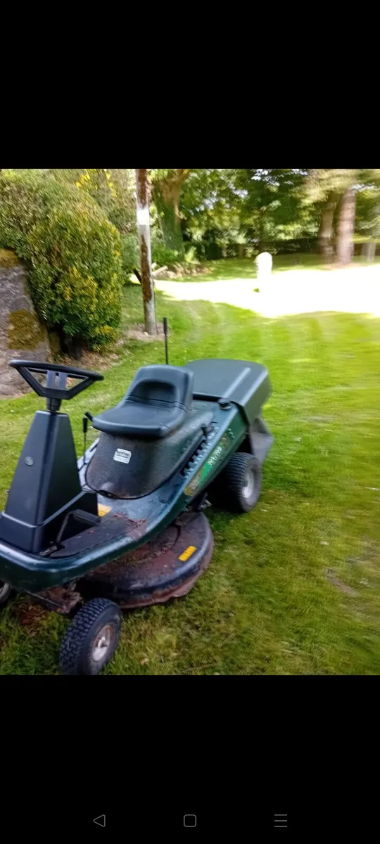 Ride on mower - Image 2