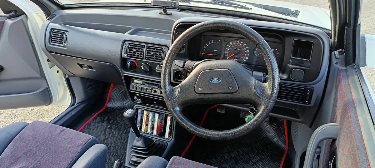 Ford Escort 1986 - Image 4